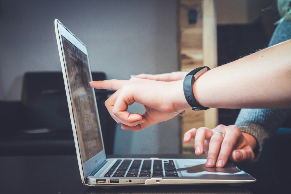 Software a Medida vs Software Estándar: ¿Cuál Elegir?